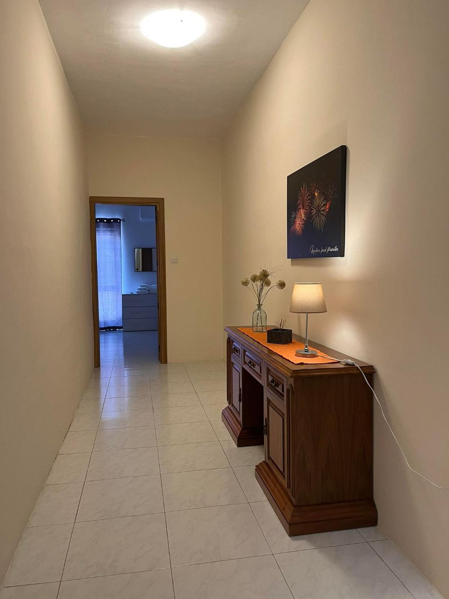 Nr41 Holiday Apartment - Close To Village Centre, Promenade, Shops & Restaurants Marsaxlokk Exterior photo